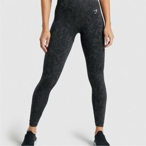 Gymshark- adapt animal seamless- butterfly black